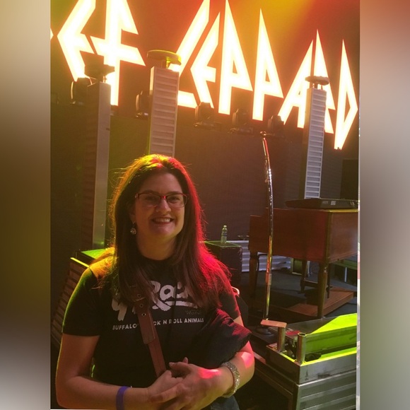 POM-POM GIRLS Fab Fridays Co-Host FLYER. Spring 2026 ! Buyer’s Giveaway!! - Picture 12 of 14